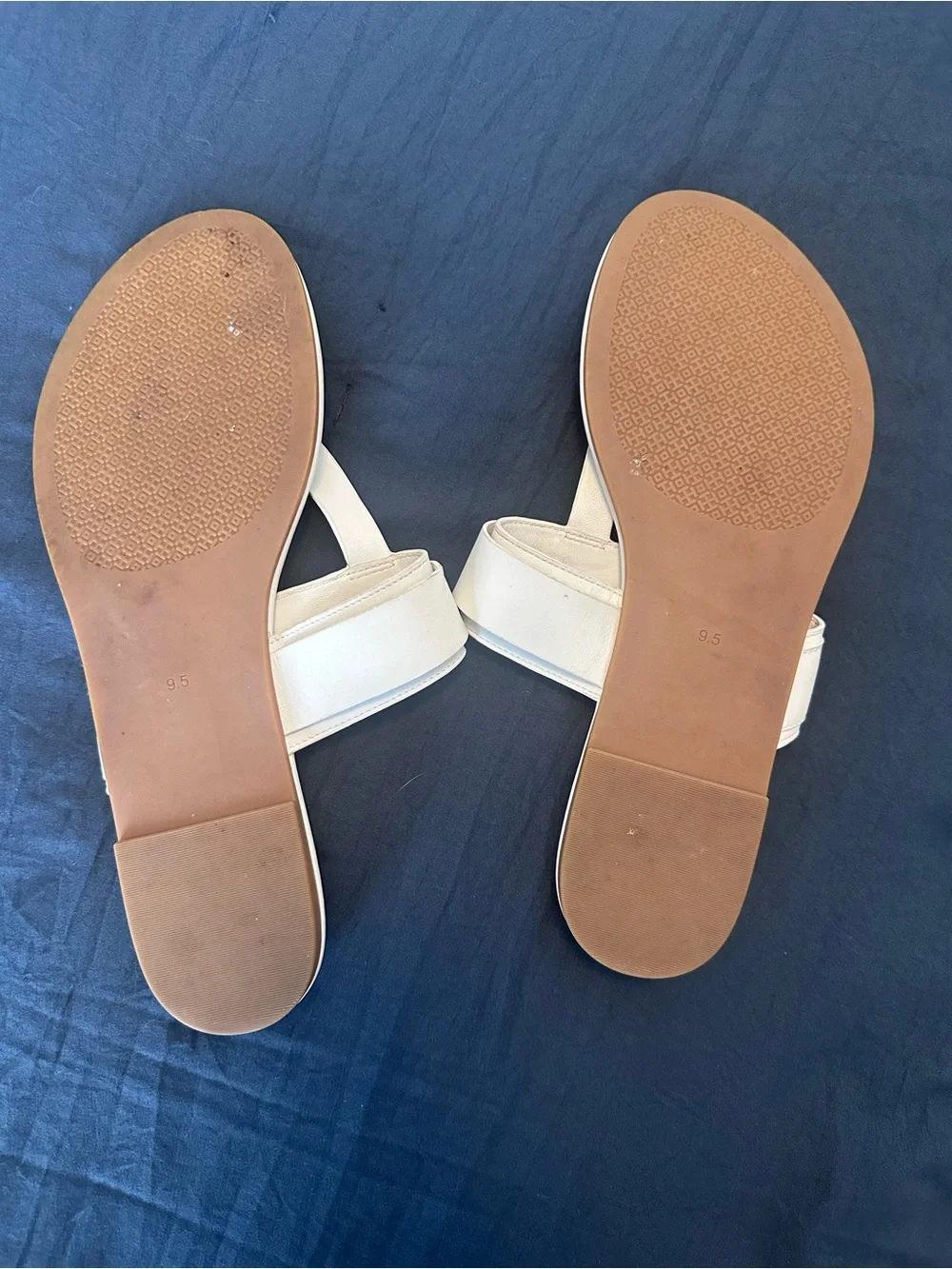Tory Burch Marsden Ivory White Leather Flat Thong Sandals - Size 9.5
